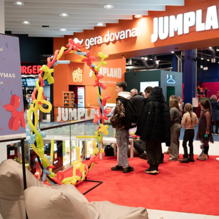 Atostogaujantiems moksleiviams – nemokamos pramogos Vilniaus, Klaipėdos ir Šiaulių „Akropoliuose“