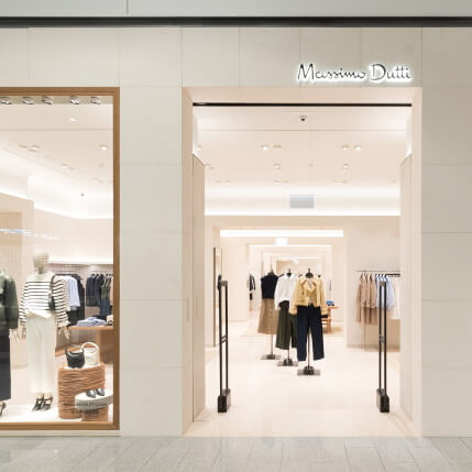 Vilniaus „Akropolyje“ – didžiausia Lietuvoje „Massimo Dutti“ ir dar 10 naujų ir atsinaujinančių parduotuvių