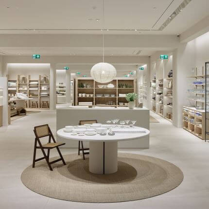 Vilniaus „Akropolyje“ atidaryta didžiausia Baltijos šalyse „Zara Home“: nauja apsipirkimo patirtis