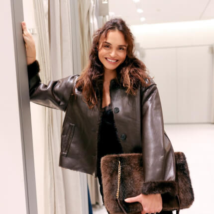 Ne tik šiltai, bet ir stilingai – slaptas Ievos Mackevičienės spintos receptas