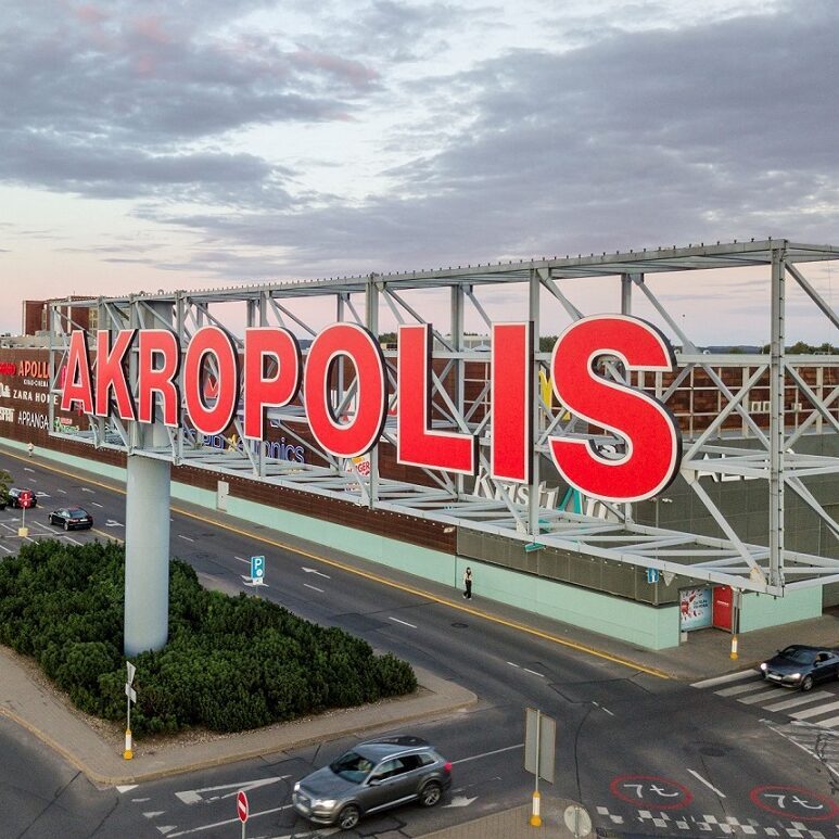 „Akropoliai“ kviečia pasitikti pavasarį su naujomis kolekcijomis ir 20 tūkst. prizų